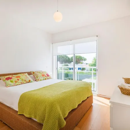 Sunny 5br @ Prainha Club 4*