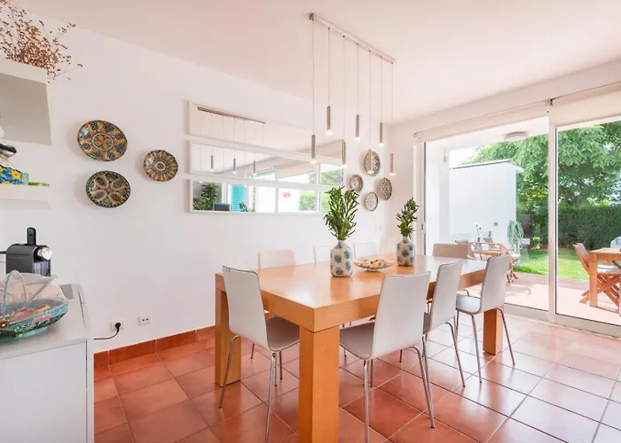 Prainha Sunny 5br 빌라 알보르