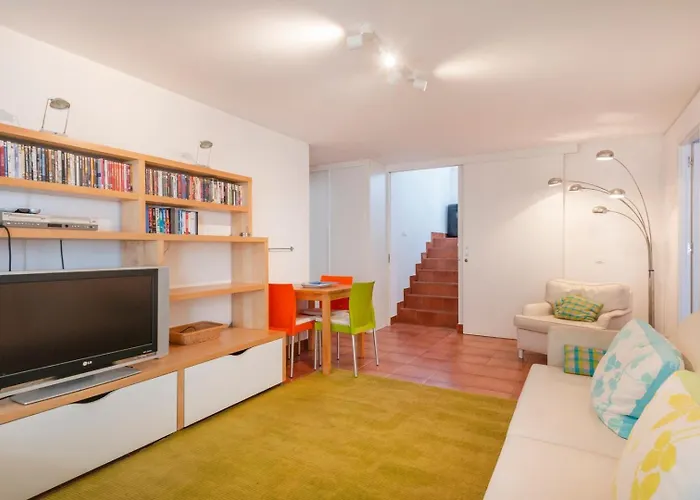 Prainha Sunny 5br 알보르